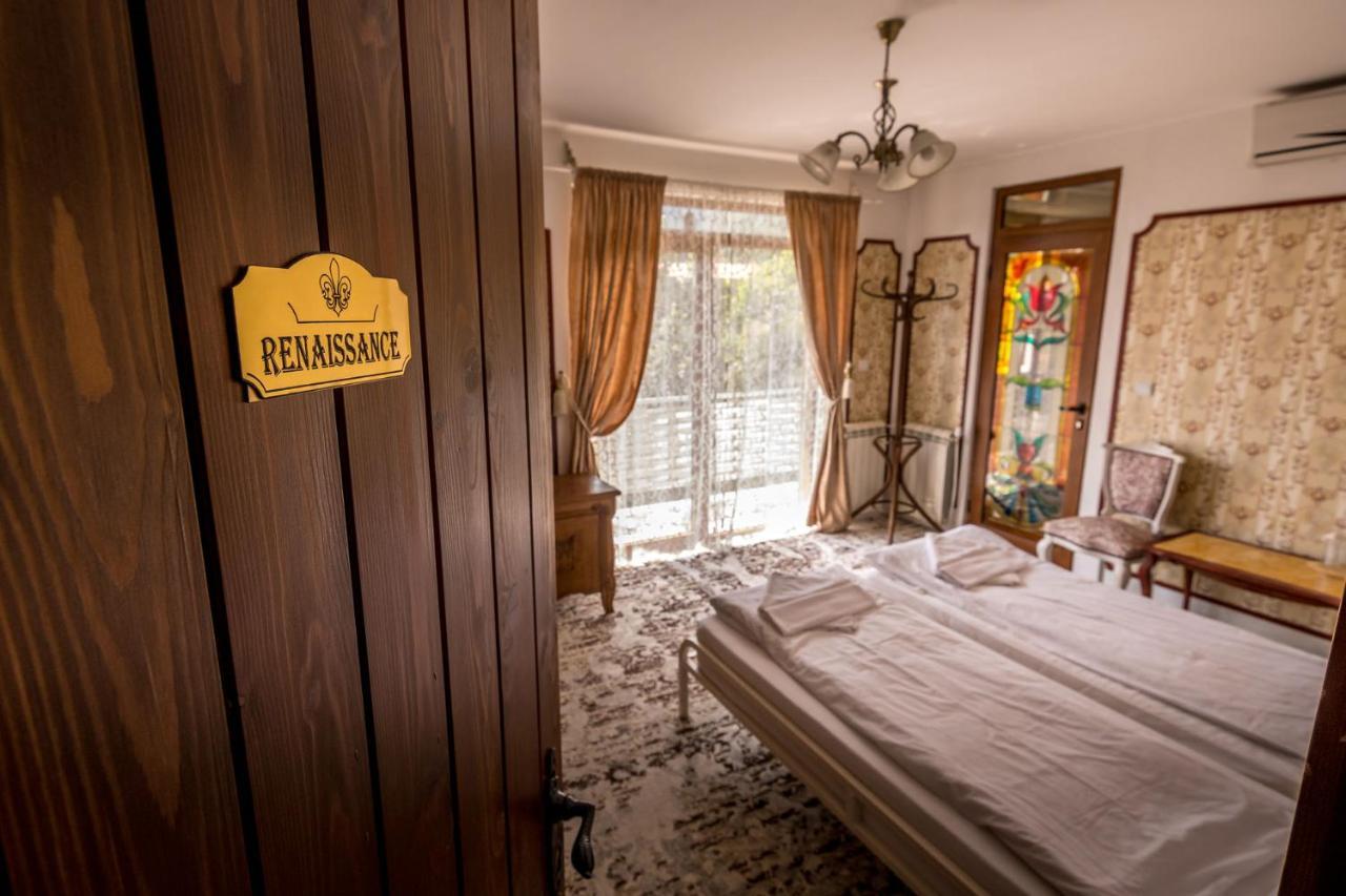 Tihiat Kut Complex Hotel Kjusztendil Kültér fotó